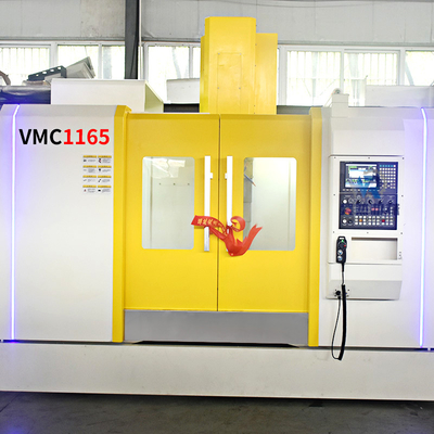 화낙 제어 시스템과 작은 VMC1165 3 주축 CNC VMC 기계