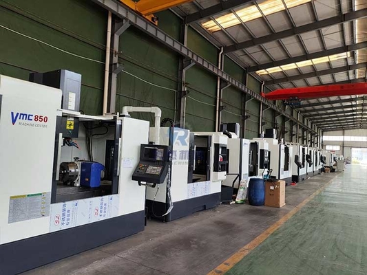 5 축 정밀 VMC850 수직 CNC 가공 센터 8000rpm 스핀들 16/24 도구 교환기