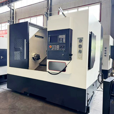 700mm Z 축 여행 CNC 턴 머신 12 스테이션 도구 홀더와 함께 8 "하이드라릭 턱 워크 피이스