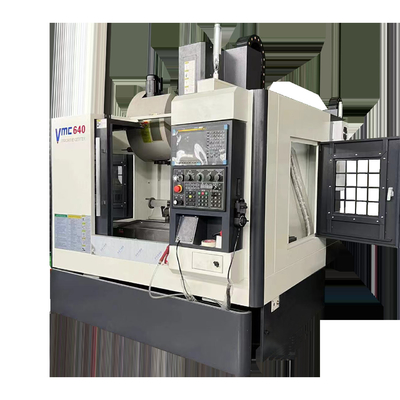 CNC 소 수직 가공 센터 VMC640 4 축 가공 센터 기계